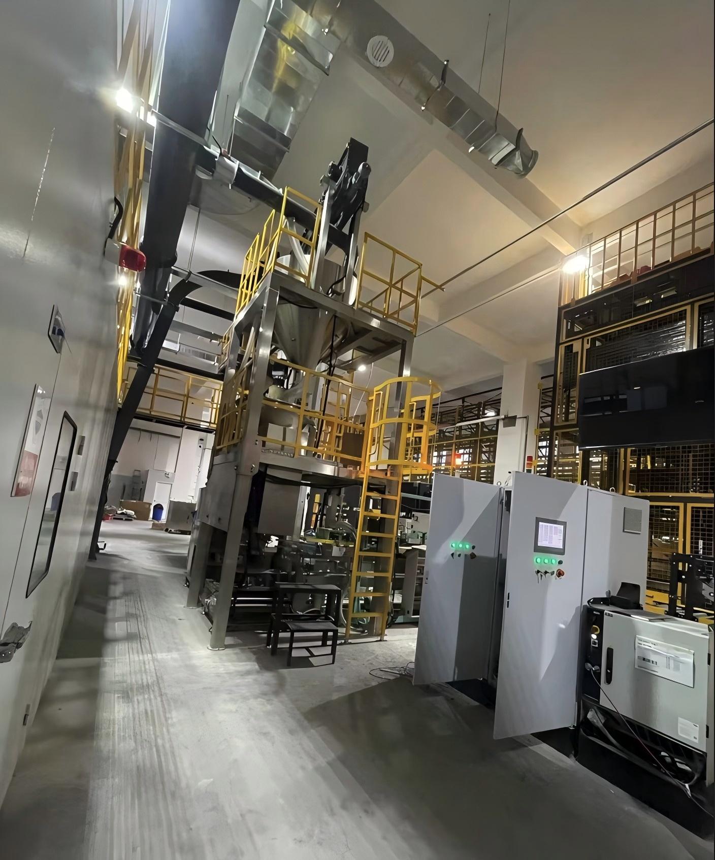 Fully Automatic Bottom-Fill Packaging Machine Without Hopper - Image 3